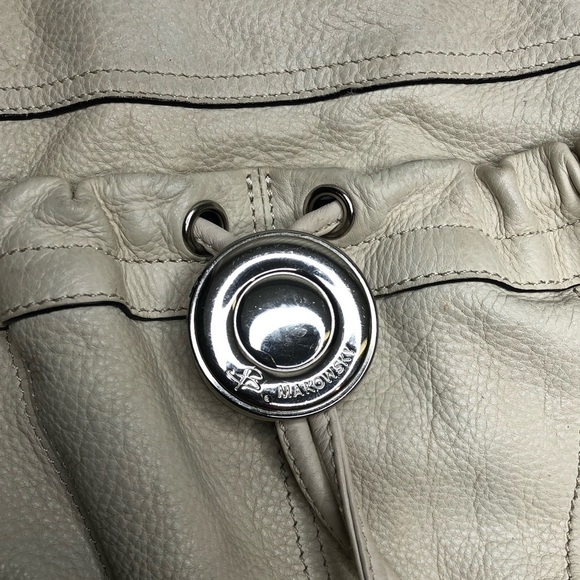 B. Makowsky | White Shoulder Bag - Picture 2 of 7